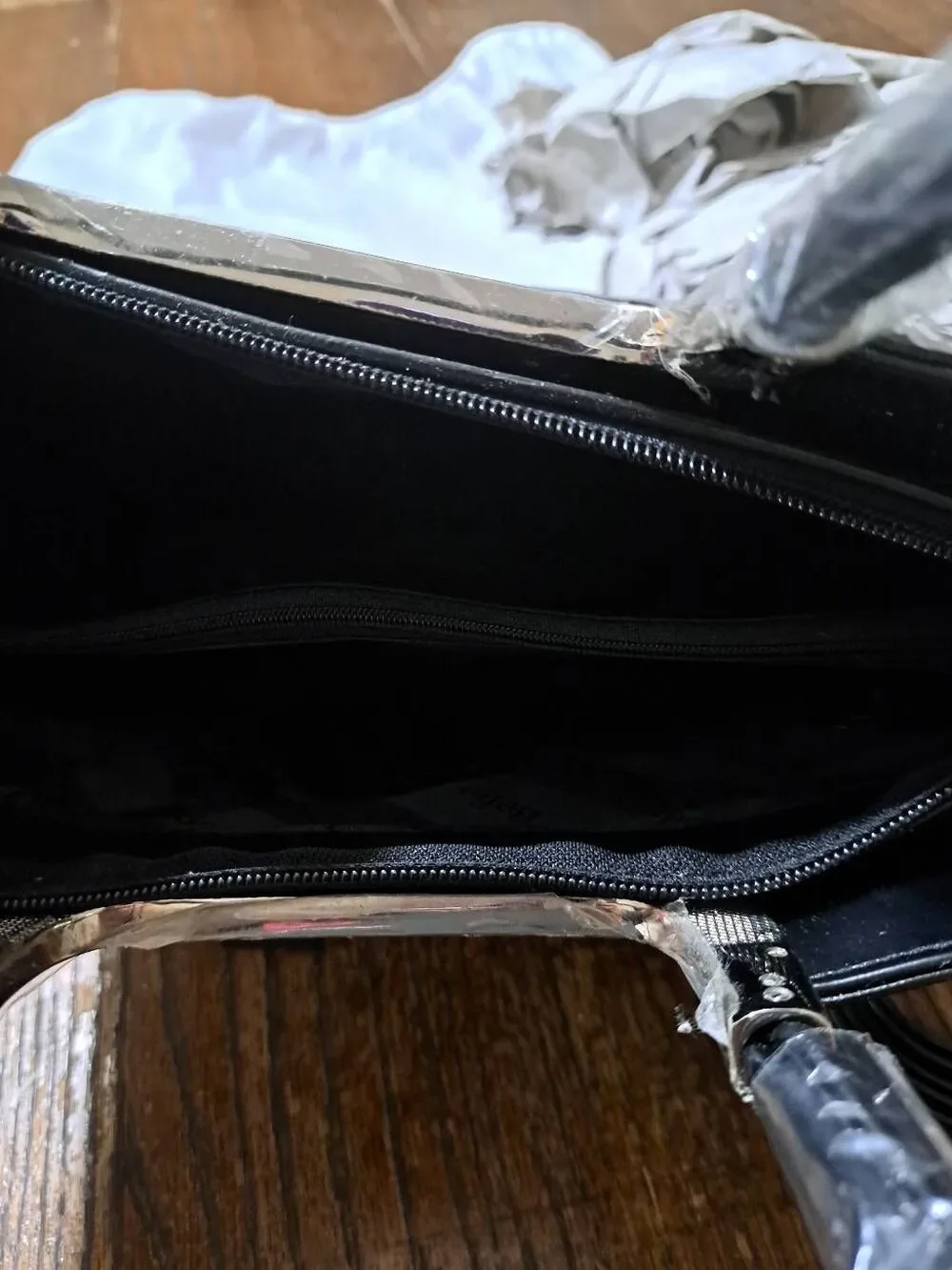 New Beijo 5644 Black Purse Handbag Shoulder Pocket Book Short Strap or Crossbody